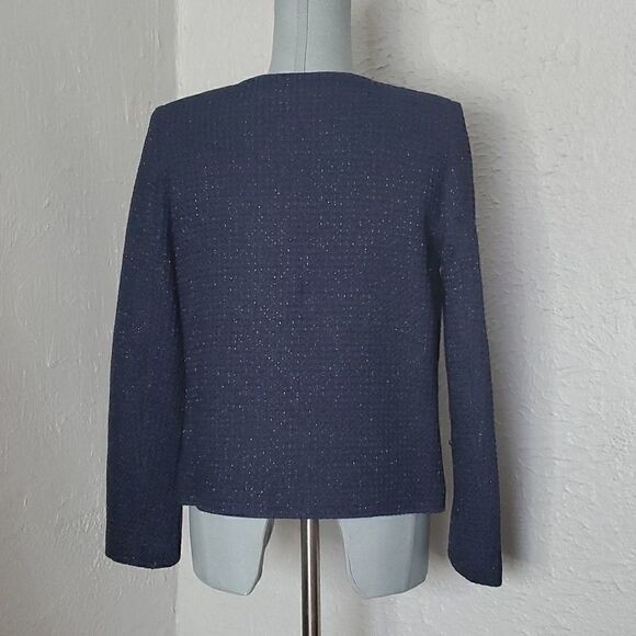 Ella
Luna | Evening Jacket  - Picture 4 of 6